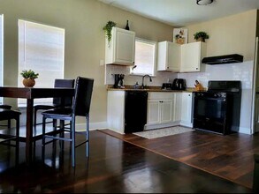 5109 Lindsay St in Houston, TX - Building Photo - Building Photo