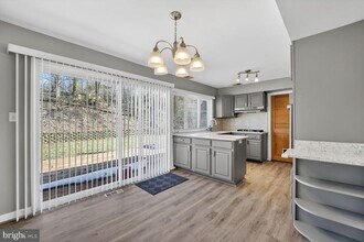 1405 Pennington Ln in Bowie, MD - Building Photo - Building Photo