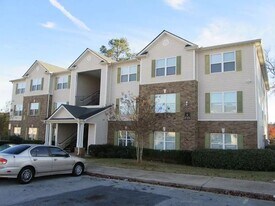 2201 Waldrop Pl in Decatur, GA - Building Photo