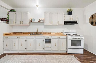 515 W Jackson St in Kokomo, IN - Building Photo - Building Photo