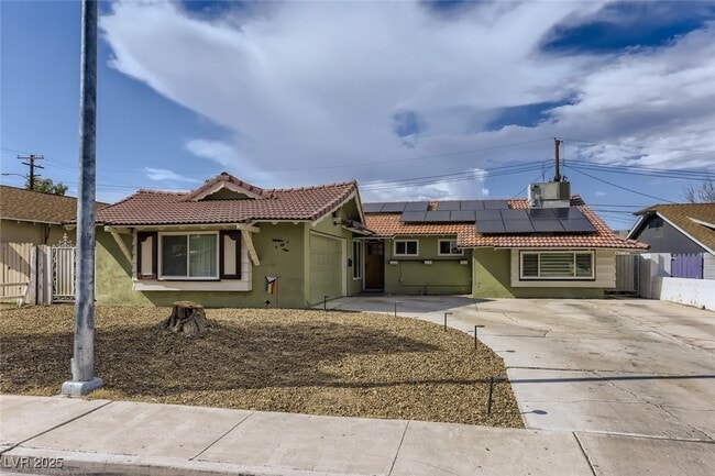 property at 1905 Wengert Ave