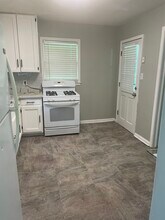 2023 Wells Dr SW in Atlanta, GA - Building Photo - Building Photo