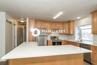 16504 Forest Pine Dr in Ballwin, MO - Building Photo - Building Photo