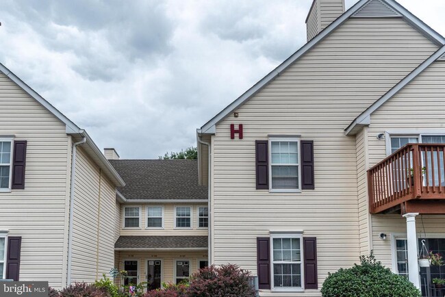 127 Horseshoe Dr in Quakertown, PA - Building Photo - Building Photo