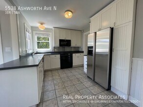 5538 Ashworth Ave N in Seattle, WA - Building Photo - Building Photo
