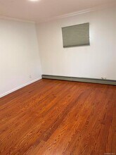 10 The Spur in Syosset, NY - Building Photo - Building Photo