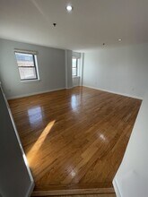 542 Commonwealth Ave, Unit 4D in Boston, MA - Building Photo - Building Photo