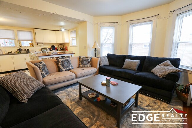 505 Washington St, Unit 1 in Boston, MA - Foto de edificio - Building Photo