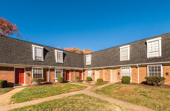 Three Willows in Richmond, VA - Foto de edificio - Building Photo