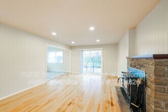 1259 Calistoga Rd in Santa Rosa, CA - Building Photo - Building Photo