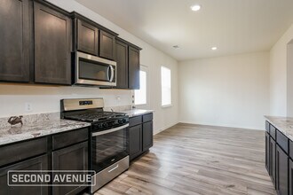 507 Bennie Leonard St in Venus, TX - Building Photo - Building Photo