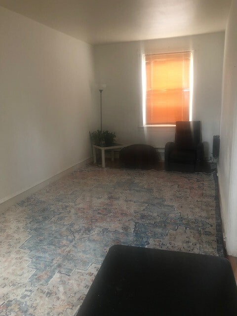 224 E Tabor Rd, Unit 226 in Philadelphia, PA - Building Photo