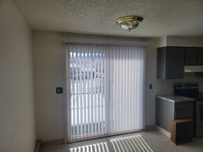 10512 E Augusta Ave in Spokane Valley, WA - Building Photo - Building Photo