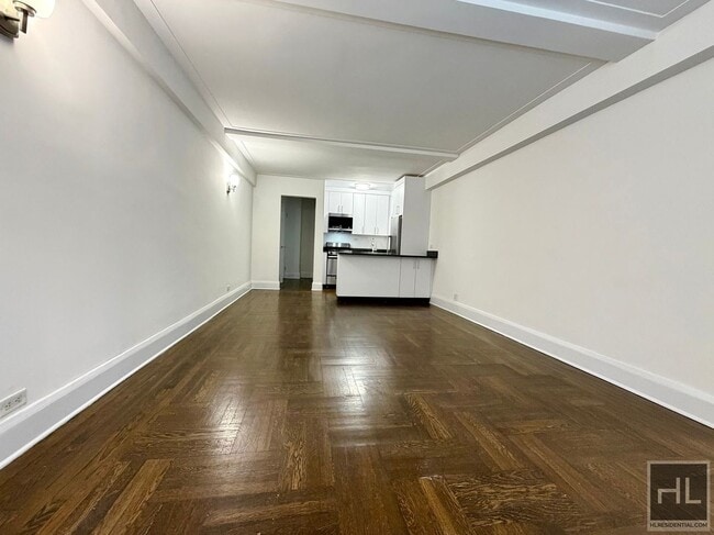 EAST 38 STREET, Unit 1B in New York, NY - Building Photo - Building Photo