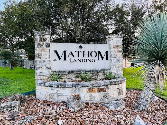 10818 Mathom Lndg in Universal City, TX - Building Photo - Building Photo