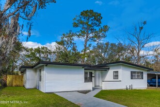7953 Patou Dr S in Jacksonville, FL - Building Photo - Building Photo