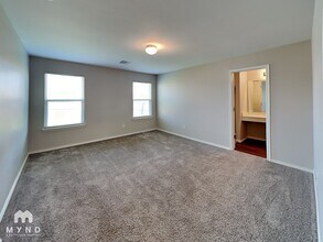 1109 Ironstone Dr in Noble, OK - Building Photo - Building Photo