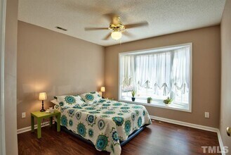 118 Forest Oaks Dr in Durham, NC - Building Photo - Building Photo