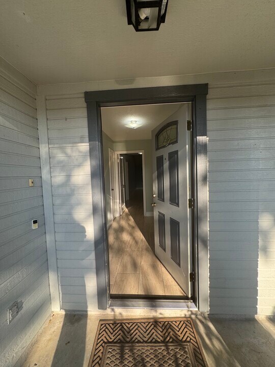 11106 Fall Breeze Dr in Houston, TX - Building Photo