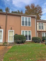 735 Pleasant St in Henrico, VA - Building Photo