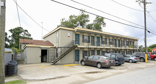 3614 Lausat St in Metairie, LA - Building Photo - Building Photo