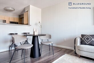 4835 Cordell Ave in Bethesda, MD - Building Photo - Building Photo