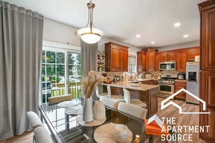 148 Kimball St in Elgin, IL - Building Photo