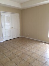 819 N Cross Ln, Unit 4 in Edinburg, TX - Foto de edificio - Building Photo