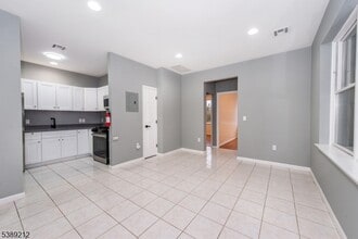 1878 Springfield Ave in Maplewood, NJ - Building Photo - Building Photo