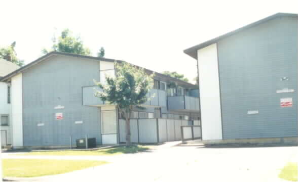 Mandarin I & Ii Apartments in Tacoma, WA - Building Photo