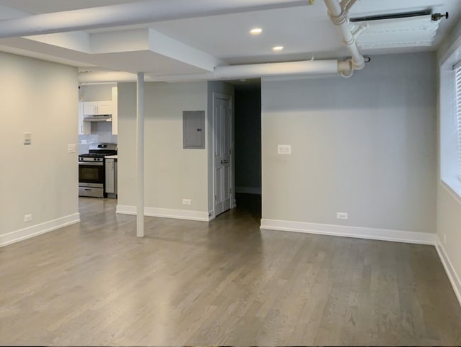 1813 W Winona St, Unit 1921 -1931-G in Chicago, IL - Building Photo - Building Photo