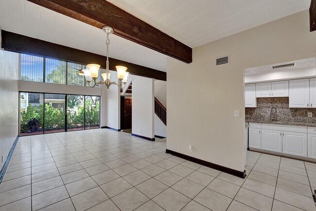property at 760 E Coco Plum Cir