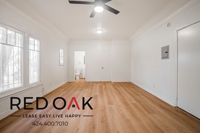 property at 704 W 54th St