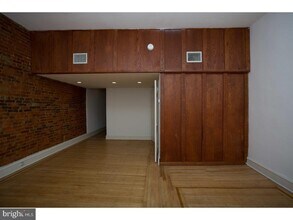 510 Spruce St in Philadelphia, PA - Building Photo - Building Photo