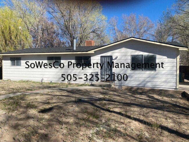 property at 110 E Oak Ave