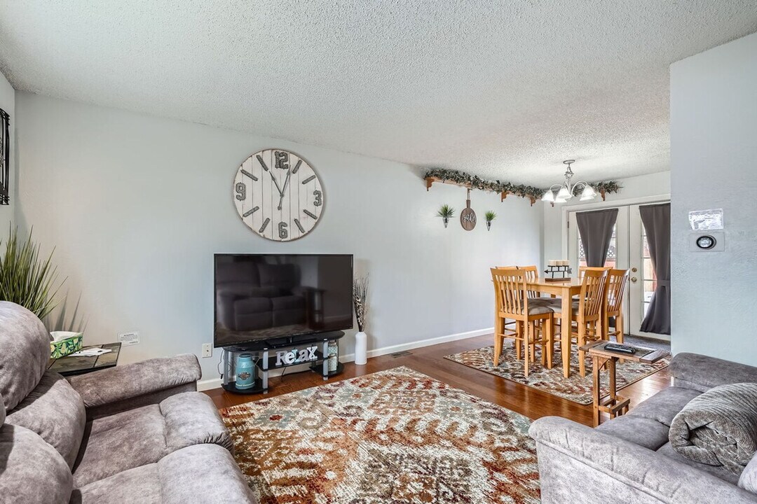 10968 Jay St in Broomfield, CO - Building Photo