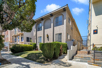 9319 Alcott St in Los Angeles, CA - Building Photo - Building Photo