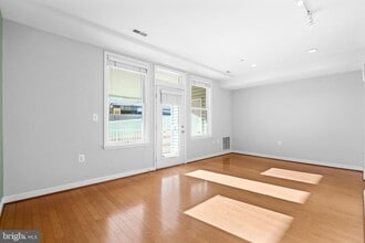 1350 Monroe St NW in Washington, DC - Building Photo - Building Photo