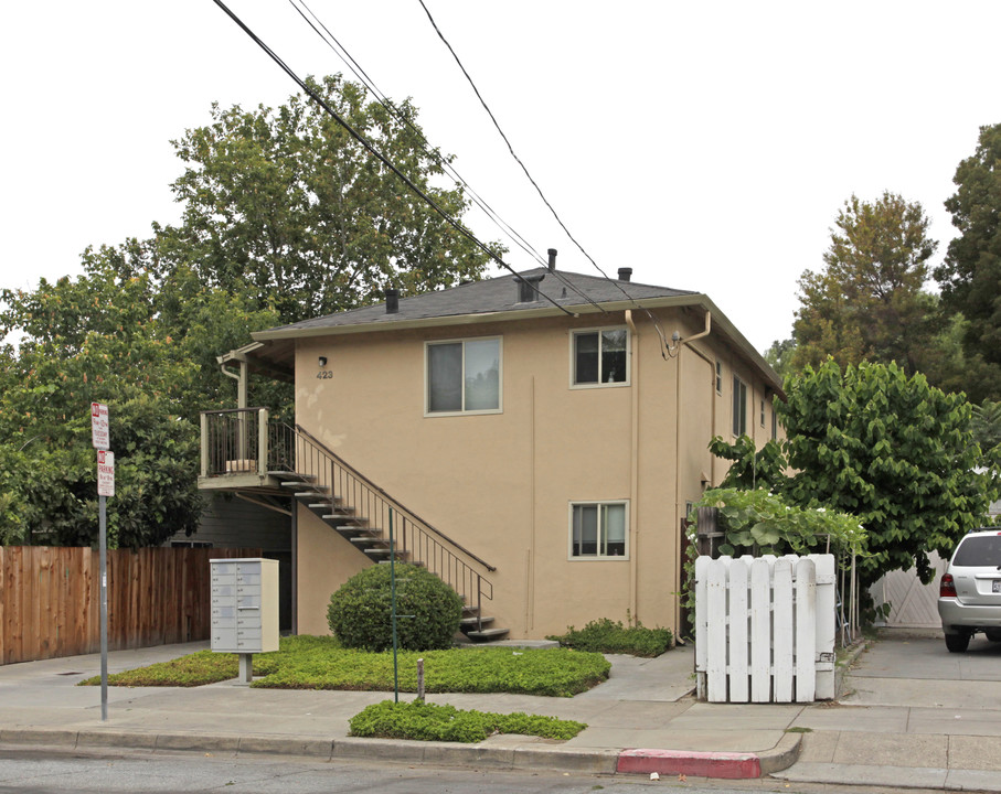 423 Margaret St in San Jose, CA - Building Photo