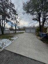 3408 E Manhattan Blvd in Toledo, OH - Building Photo - Building Photo