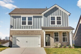 404 Old Spg Ln in Gallatin, TN - Building Photo