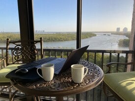 26171 Hickory Blvd, Unit 8B in Bonita Springs, FL - Building Photo