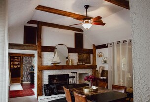 142 Nh 25 in Meredith, NH - Building Photo