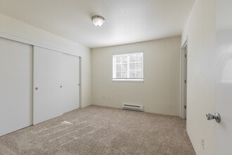 Bristol Woods in Gresham, OR - Foto de edificio - Interior Photo