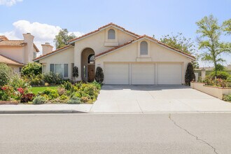 5037 Sunmeadow Rd in Oceanside, CA - Building Photo - Building Photo