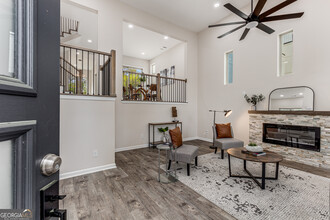 1663 Richard Allen Dr in Decatur, GA - Building Photo - Building Photo