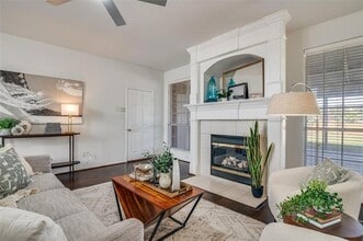 237 Mimosa Dr in Murphy, TX - Building Photo - Building Photo