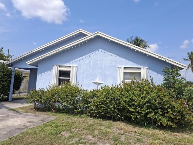 3391 Avenue S in West Palm Beach, FL - Building Photo - Building Photo