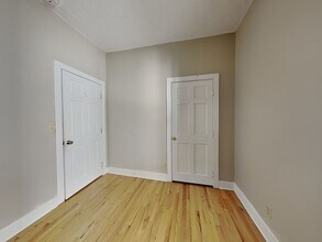 1394 Indianola Ave in Columbus, OH - Building Photo - Building Photo