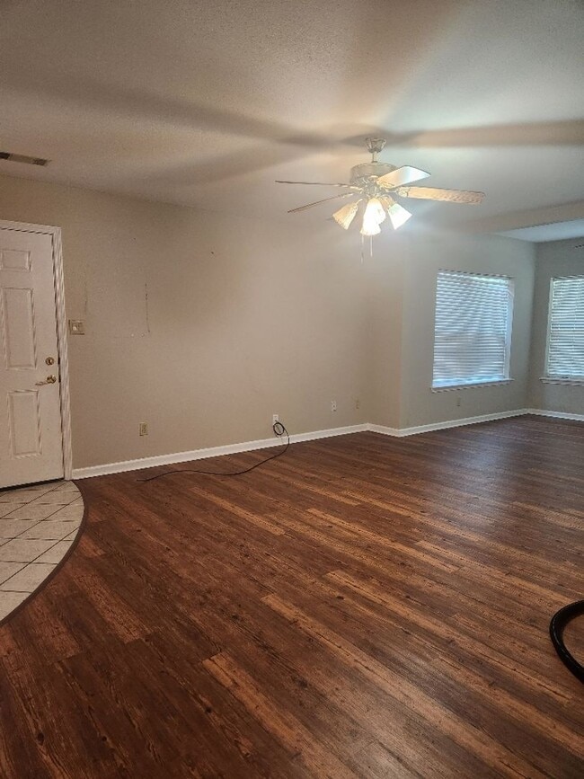 208 Southridge Ln in Hot Springs, AR - Building Photo - Building Photo